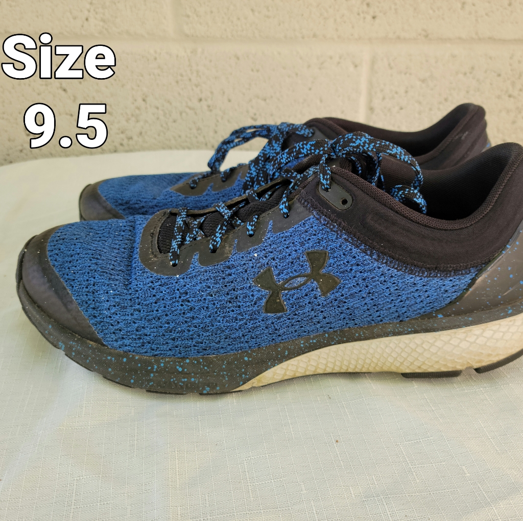 Under Armour Charged Escape Size 9.5 Sneakers